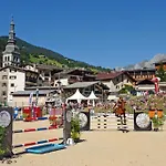 Chalet-hotel Du Borderan Otel La Clusaz