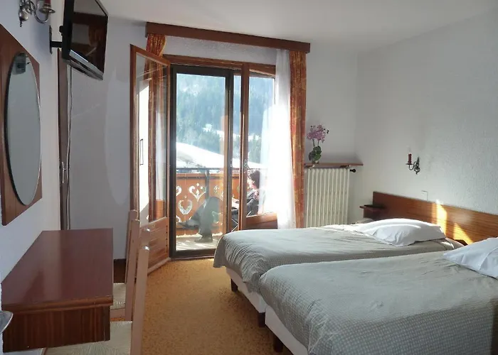 Chalet-hotel Du Borderan فندق 3*